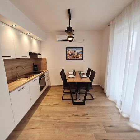 Bellistra Apartman Rabac - E Leilighet Eksteriør bilde